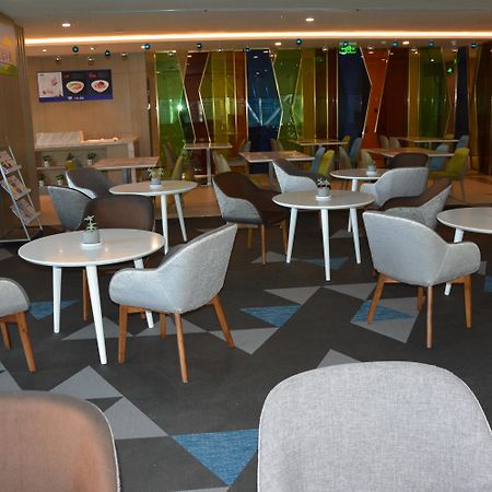 Holiday Inn Express Yingkou Onelong Plaza By Ihg Gaizhou Exterior photo