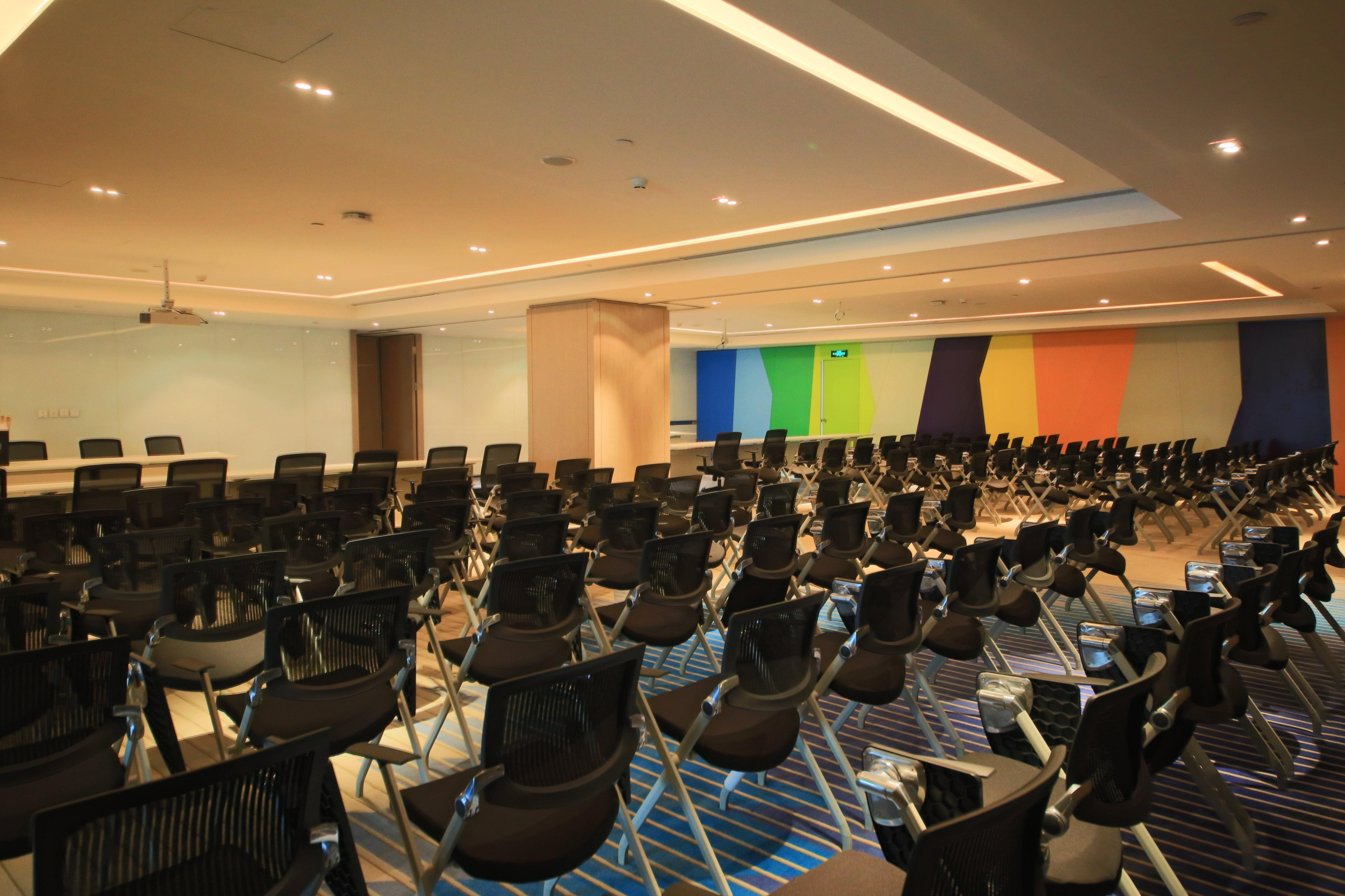 Holiday Inn Express Yingkou Onelong Plaza By Ihg Gaizhou Exterior photo